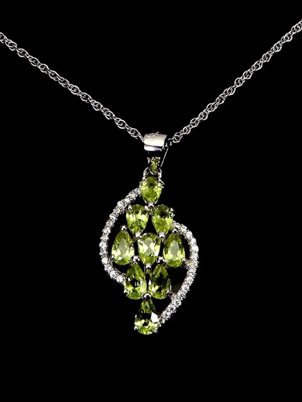 Natural Green Peridot Teardrop 2.25CT Pendant Necklace 925 Sterling Silver 18”
